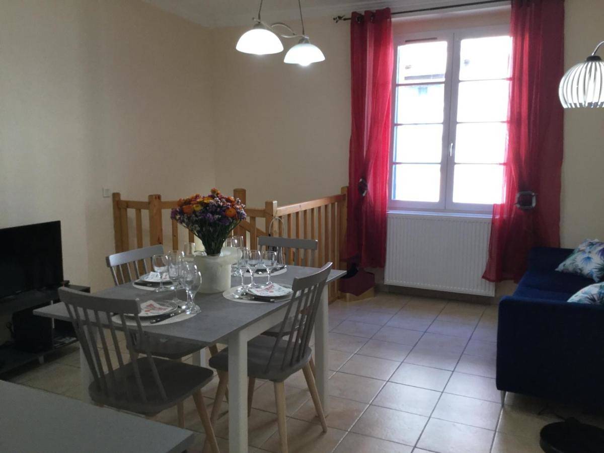Appartement entier, One-Bedroom Apartment in Cahors, Quercy