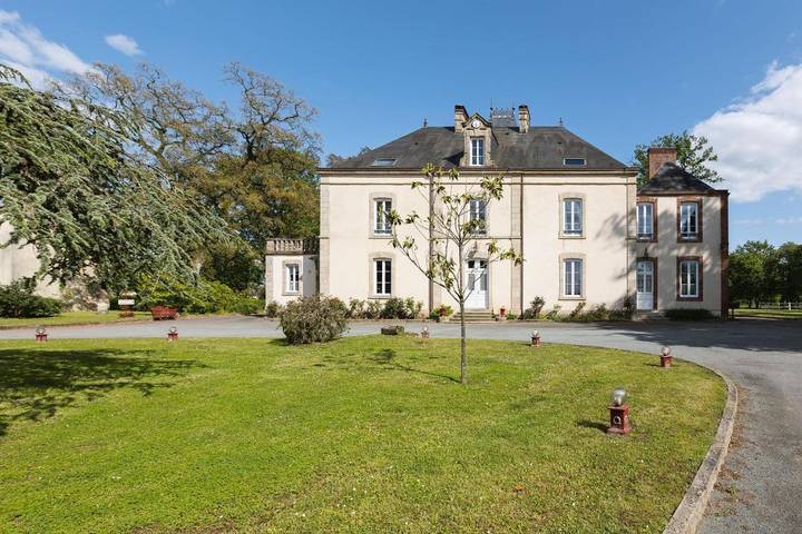 Hôtel pour 2 personnes, avec jardin et vue ainsi que sauna et piscine