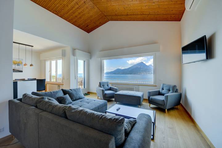 Ferienhaus für 6 Personen, mit Seeblick und Garten sowie Balkon in Brenzone - 3