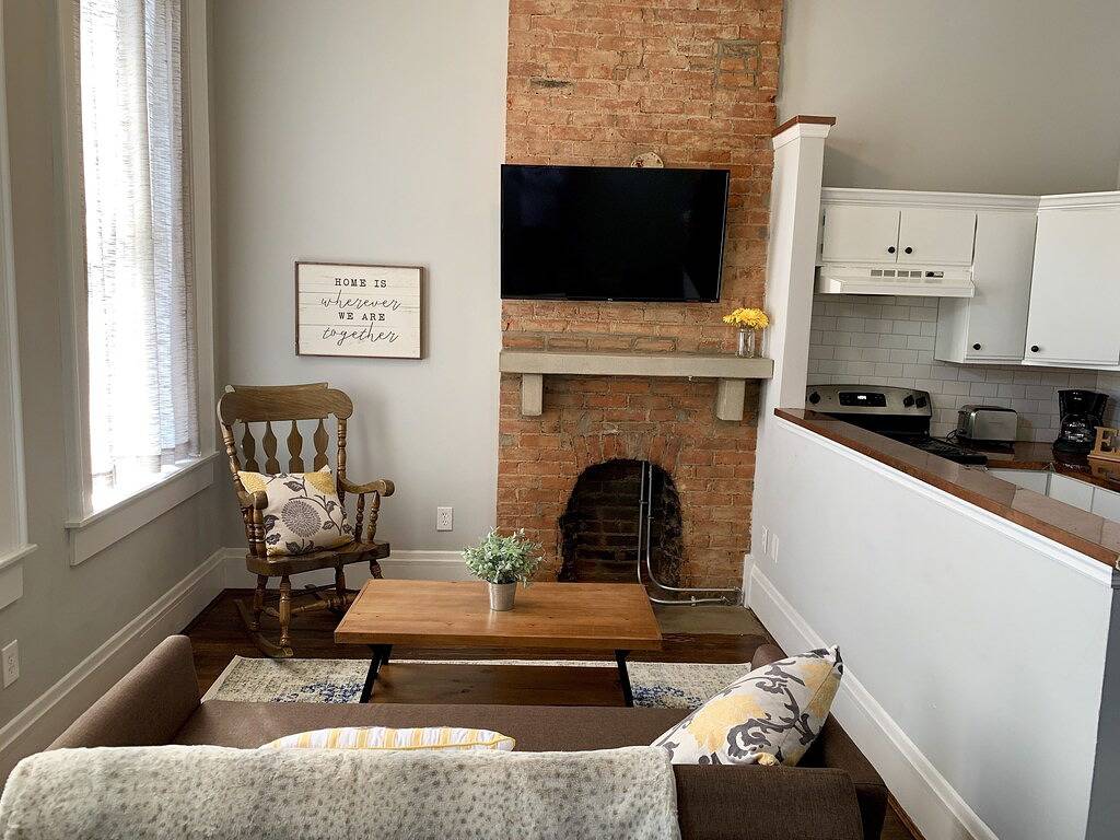 Cozy Apartment in the Heart of Mainstrasse in Kenton County