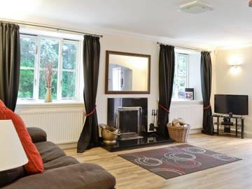 Log Cabin for 7 People in Loch Lomond, Argyll & Bute, Photo 1