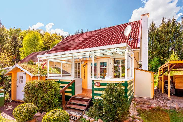 Ferienhaus für 4 Personen, mit Terrasse und Garten in Lübberstorf