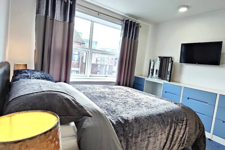Double-Sdb privée-Moderne in Liverpool, Merseyside