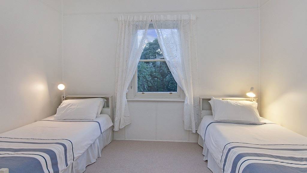 Plovers Rest - Hafenfee, Vic in Port Fairy, Shire of Moyne