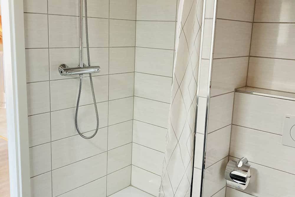 Ganze Wohnung, Ferienwohnung für zwei in Singen, Hegau