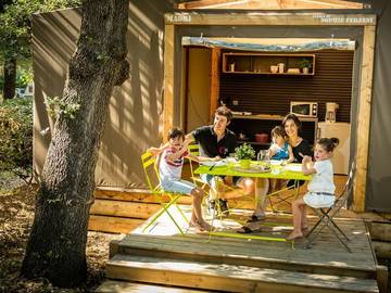 Camping pour 4 Personnes dans Latour-de-France, Région de Perpignan, Photo 3