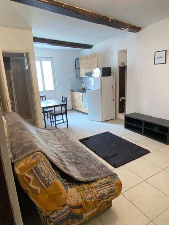 Appartement entier, One-Bedroom Apartment in Ribiers, Région de Gap