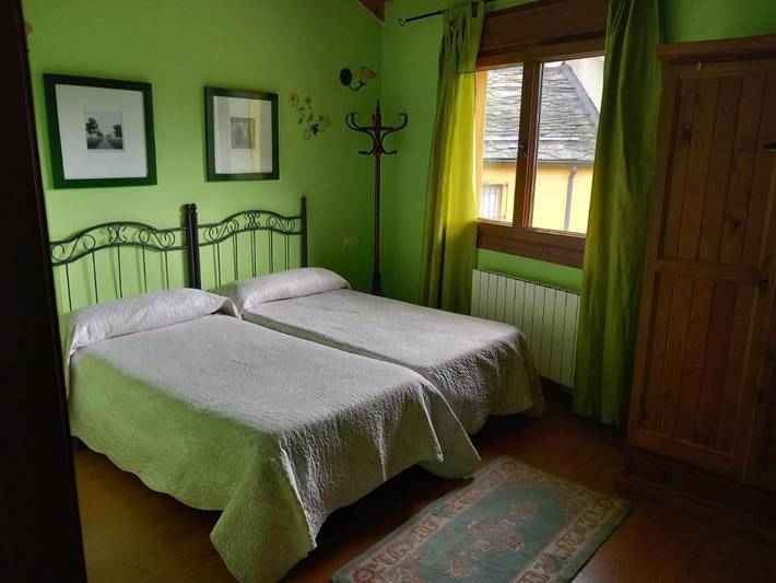 Casa de huéspuedes para 2 personas, con Terraza además de Jardín y Vistas en Páramo del Sil - 3