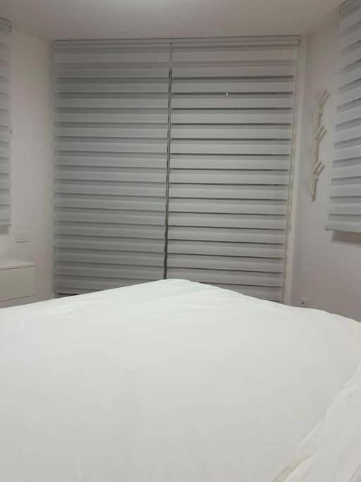 Casa rural para 16 personas, con vistas y terraza además de jardín y piscina, Se admiten mascotas en El Rosario - 3