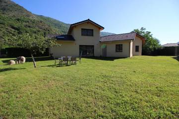 Gîte pour 7 personnes, avec jardin et vue à Vicdessos (homonymie)