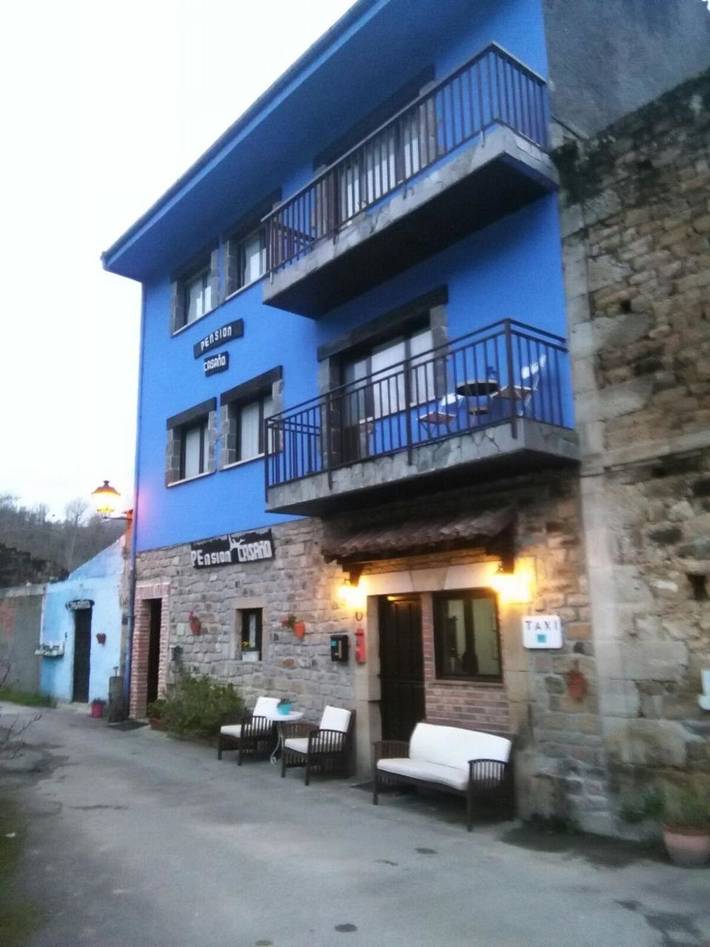 Casa de huéspuedes para 2 personas, con Balcón además de Terraza y Vistas en Cabrales