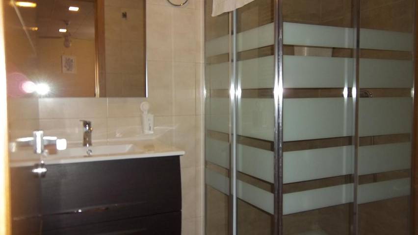 Casa rural para 4 personas, con jardín además de piscina y vistas en Provincia de Madrid - 2