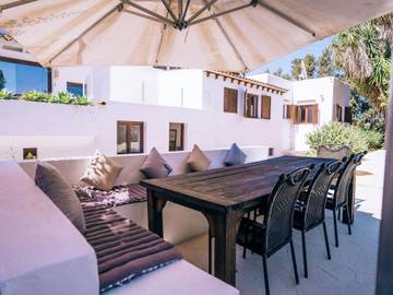 Chalet in Sant Antoni de Portmany, Ibiza Oeste für 12 