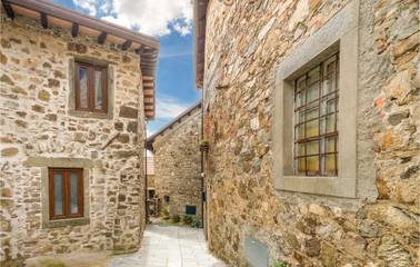 Casa Vacanza per 6 Persone in Minucciano, Provincia di Lucca, Foto 1