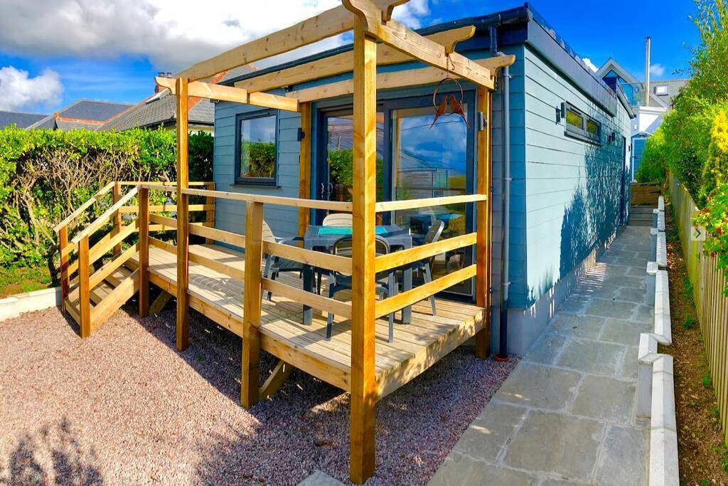 Two-Bedroom House in Trevone, Cornwall