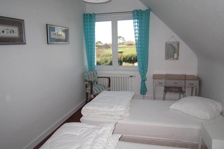 Location de vacances pour 6 personnes, avec terrasse et jardin à Lanildut - 4