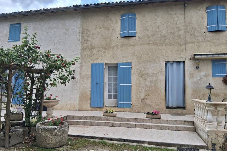 Location de vacances pour 3 personnes, avec Jardin à Antezant-la-Chapelle - 4