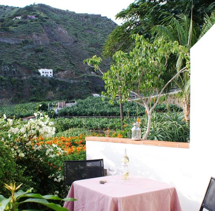 Chalet para 2 personas, con terraza además de jardín y vistas en Canarias - 4