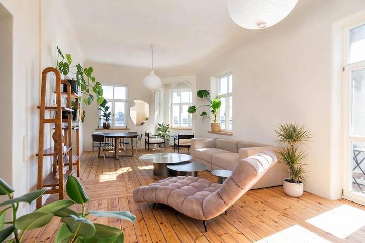 Ferienwohnung für 4 Personen, mit Ausblick und Terrasse in Riga