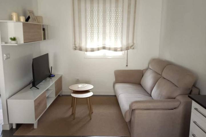 House pontevedra, enjoys tranquility 5 min from the beach and 3 min from downtown in Marcón, Pontevedra Stadt