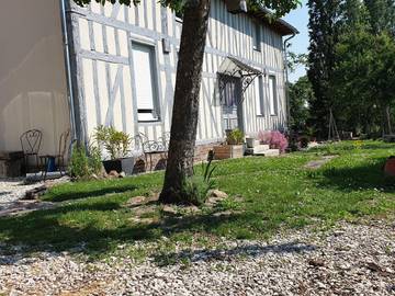 Cottage pour 2 personnes, avec jardin et terrasse à Dosches