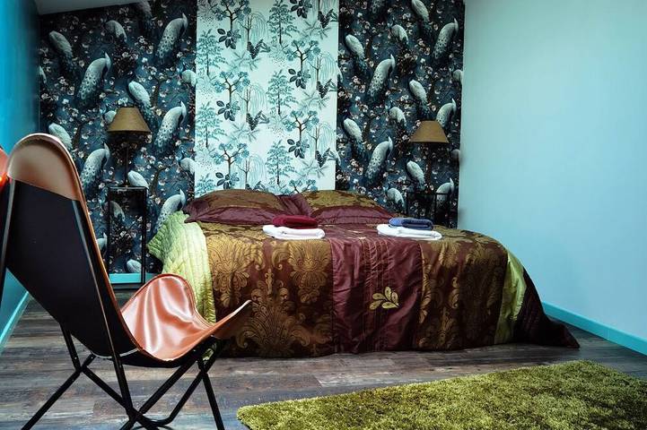 Appartement de vacances pour 2 personnes, avec jacuzzi et piscine ainsi que jardin et terrasse