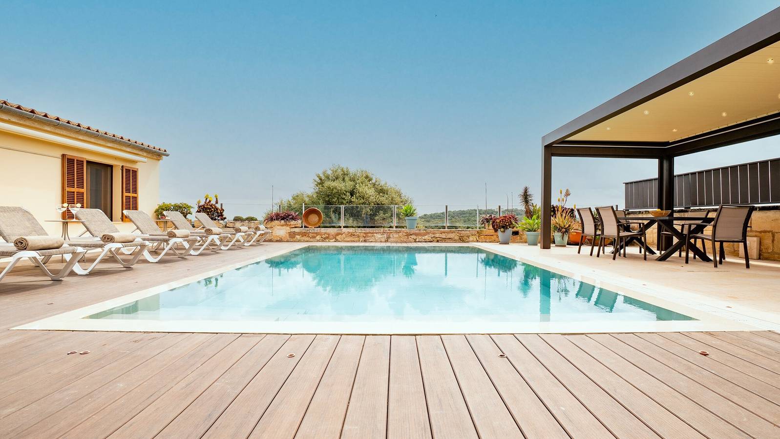 Finca 'Moli De Can Cristan' with Sea View, Wi-Fi, and Air Conditioning in Muro, North Majorca