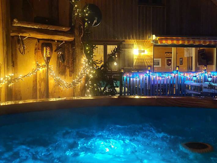 Villa mit pool für 6 Personen, mit Balkon und Whirlpool sowie Terrasse und Garten in Österreich - 2
