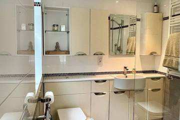 Cottage for 4 Guests in Richmond upon Thames, London, Picture 4