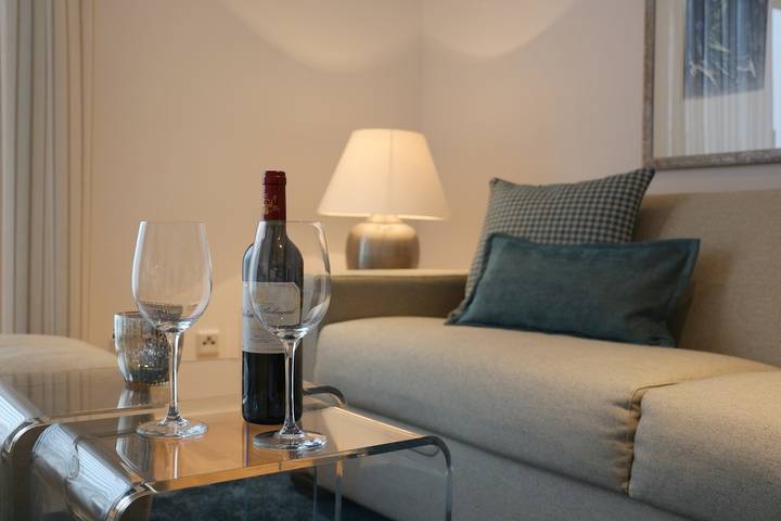 Appartement entier, Appartement de vacances pour 2 personnes avec balcon/terrasse in Regensburg, Bavière Orientale