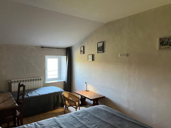 Maison d’hôte pour 3 personnes, avec terrasse ainsi que vue et jardin, animaux acceptés dans Verdun - 2