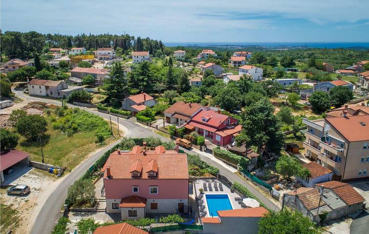 Ferienhaus für 12 Personen, mit Terrasse in Rovinj - 3