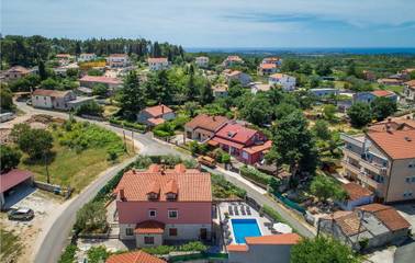 Casa Vacanza per 12 Persone in Rovinjsko Selo, Rovigno, Foto 2