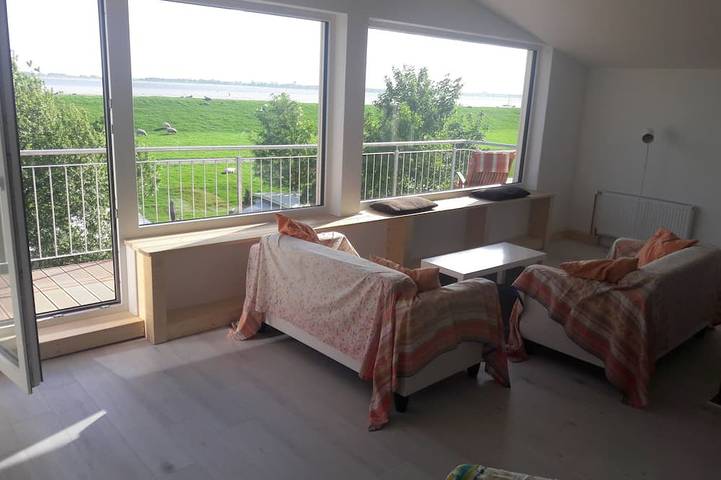 Ferienhaus für 10 Personen, mit Garten und Balkon in Kollmar