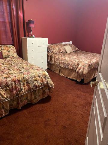 Vacation House for 34 Guests in Lake Gaston, North Carolina, Picture 3