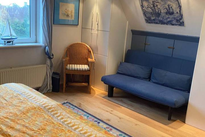Friesenhuisje direkt am Ijsselmeer mit drei Schlafzimmern für 6 Personen in Ijsselmeer