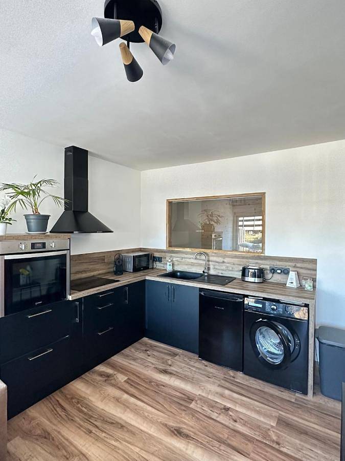 Gîte pour 3 personnes, avec balcon dans Office De Tourisme Des Hopitaux Neufs