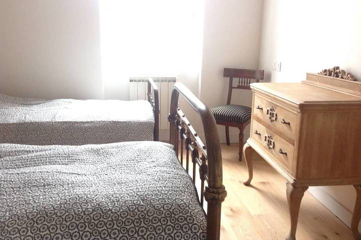 Location de vacances pour 8 personnes, avec terrasse dans La Montagne des Trois Croix ou le Mont de Sene - 3