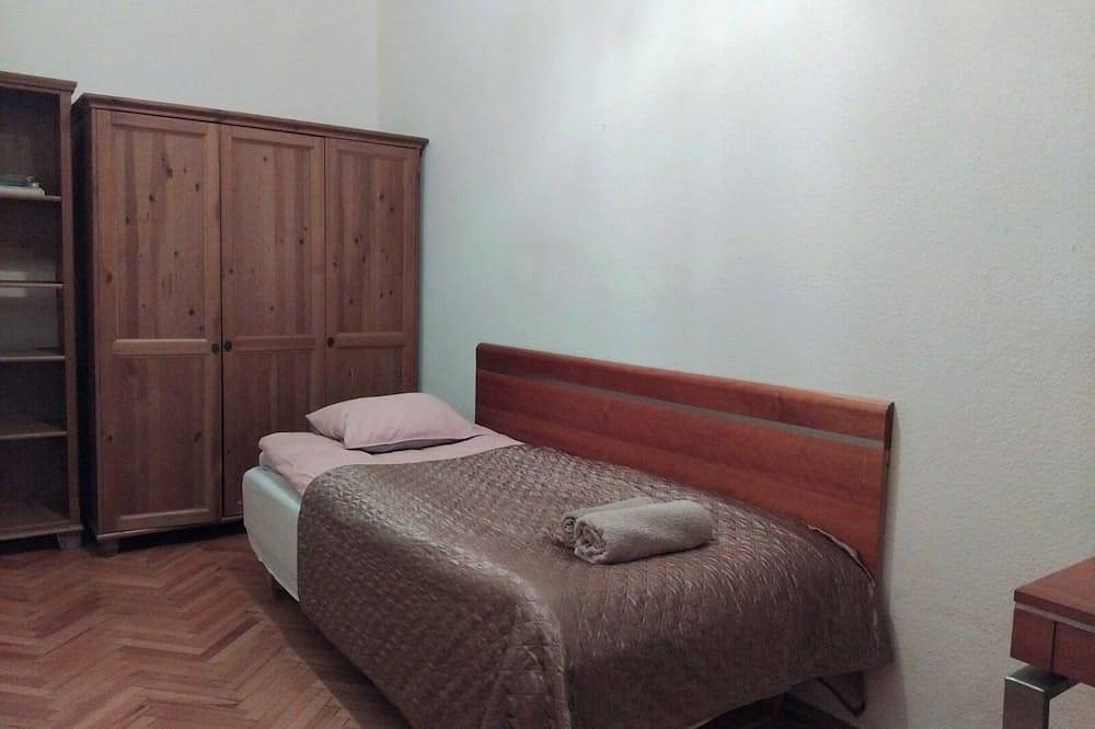 Ganze Wohnung, Spacious 4-Bedroom Flat in  City Center in Budapest, Danube-Ipoly National Park