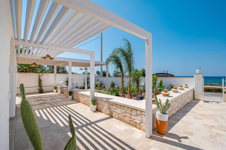 Chambre d’hôte pour 2 personnes, avec Jardin à Torre San Giovanni