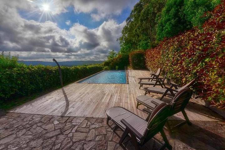 Casa de vacaciones para 17 personas, con piscina y jardín en Galicia - 3