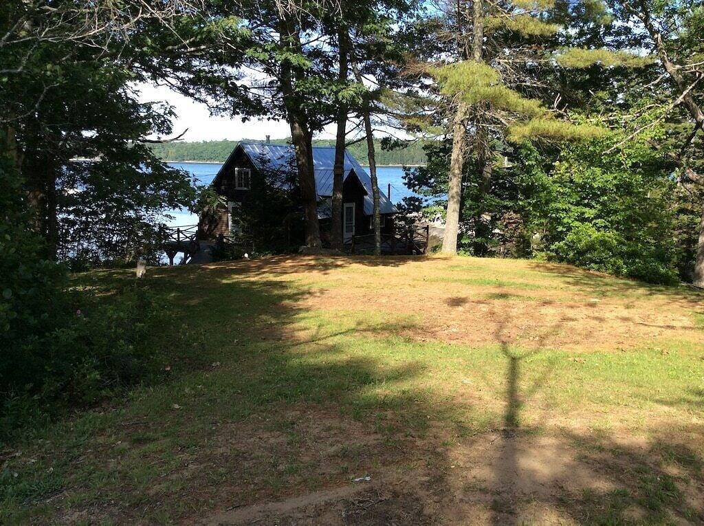 Historic Boathouse over Water, Stunning View, Private Pier + Dock + Mooring in Lincoln County (Maine)