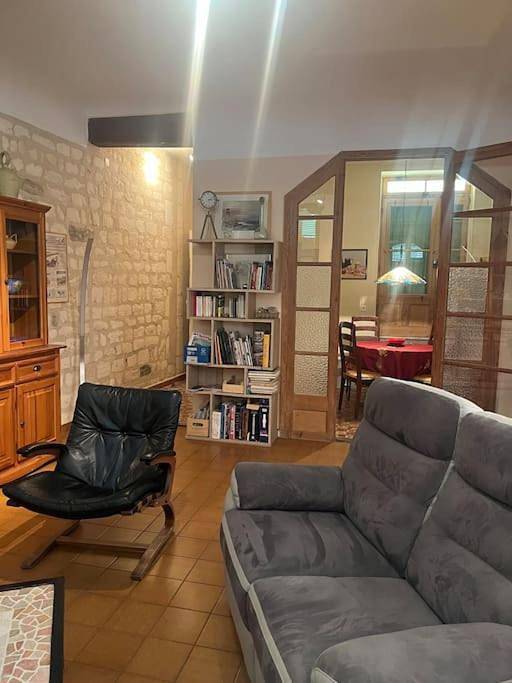Location de vacances pour 4 personnes, avec terrasse dans Arenes D Arles - 4