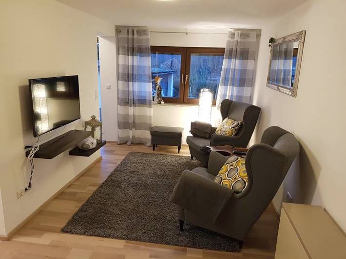 Ferienwohnung für 2 Personen, mit Terrasse und Garten sowie Ausblick in Bad Bocklet