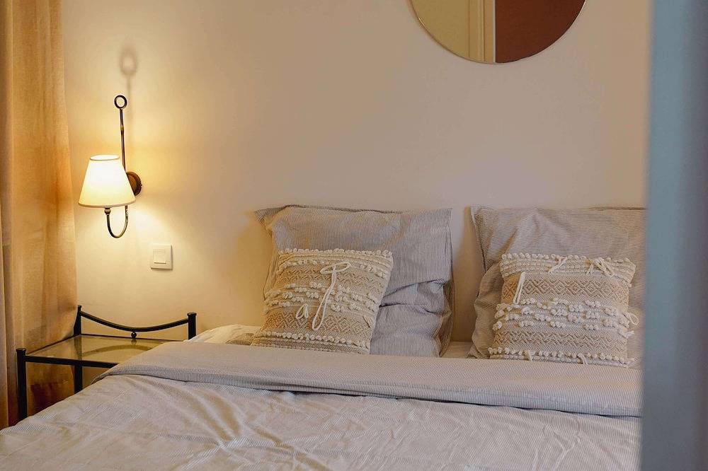 Appartement entier, Appartement 2 chambres Nature Golf de Saumane - Vue & Calme in Saumane-de-Vaucluse, Vaucluse