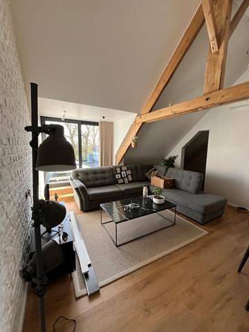 Gîte pour 17 personnes, avec vue et balcon dans Leffinge