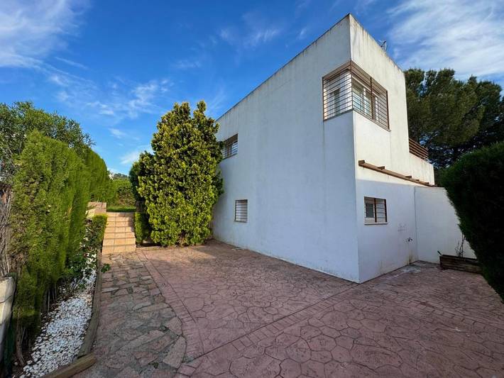 Casa de vacaciones para 13 personas, con vistas al lago y jardín además de vistas y piscina en Córdoba - 2