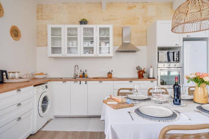 Location de vacances pour 6 personnes, avec jardin à Saint-Estèphe - 2