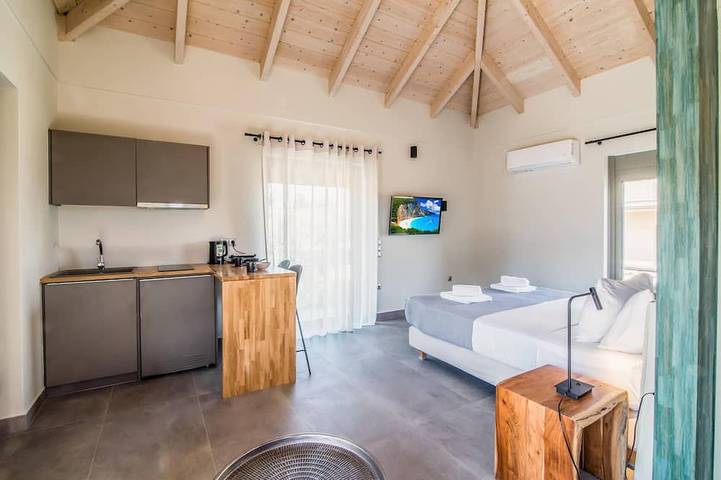 Ferienhaus für 3 Personen, mit Pool und Balkon sowie Garten, mit Haustier