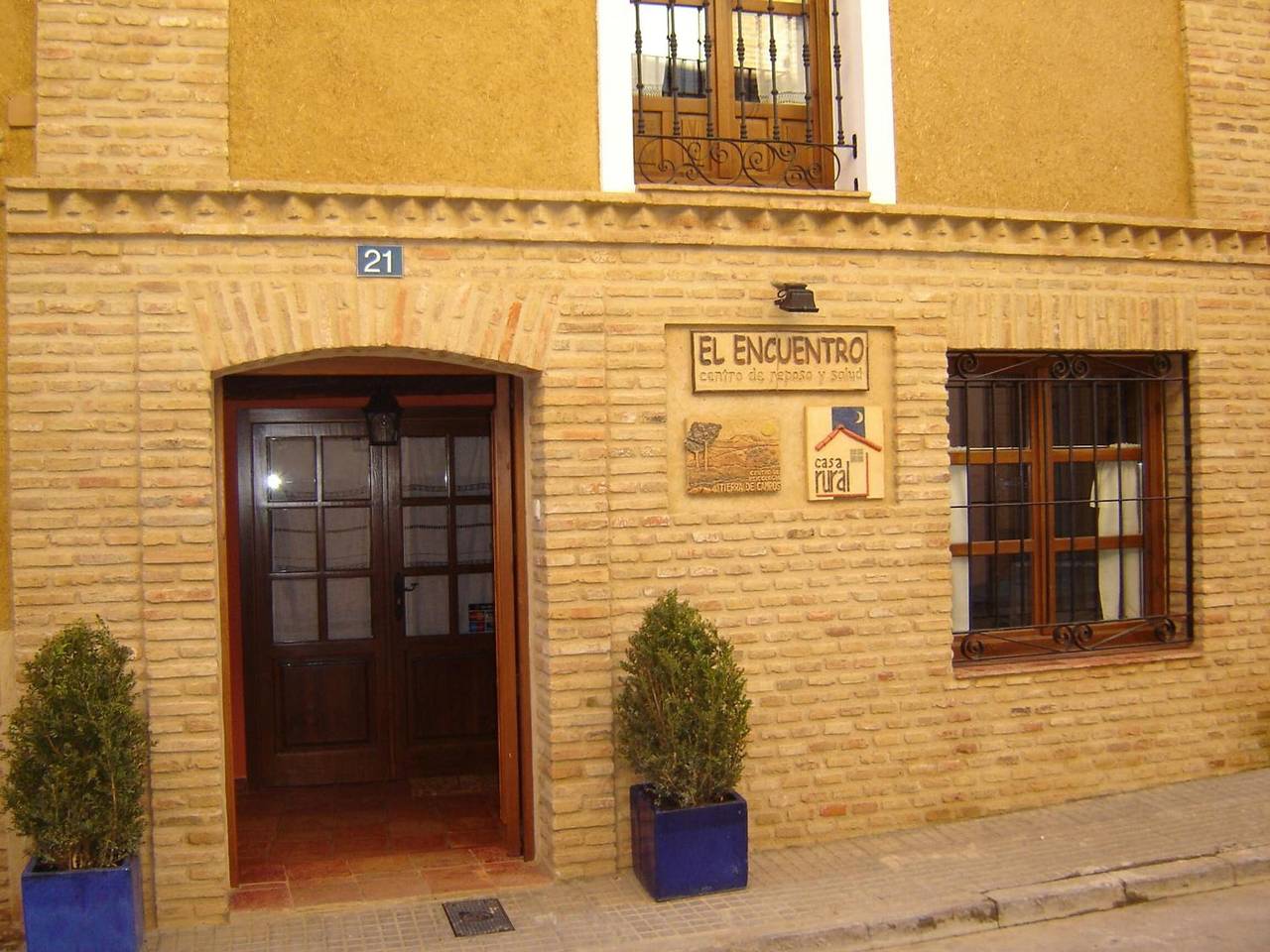 Landhaus 'El Encuentro' mit traditioneller Lehm- und Holzarchitektur in Villalón de Campos, Valladolid Provinz